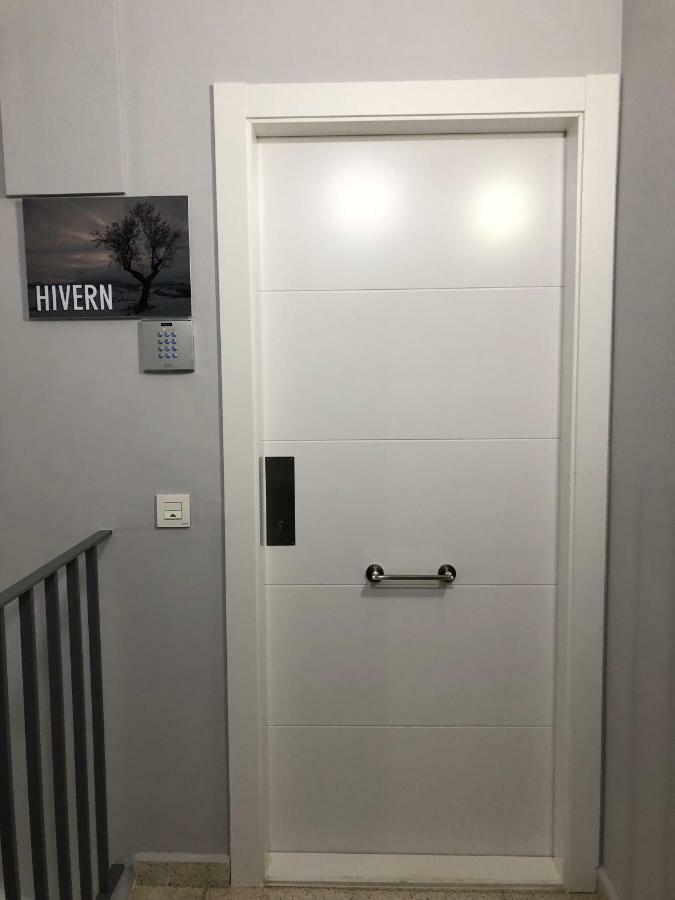 Apartaments L'Ametller Cervera  Bagian luar foto