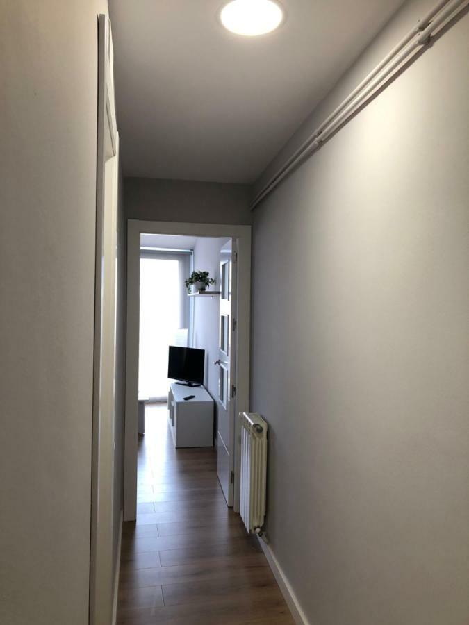 Apartaments L'Ametller Cervera  Bagian luar foto